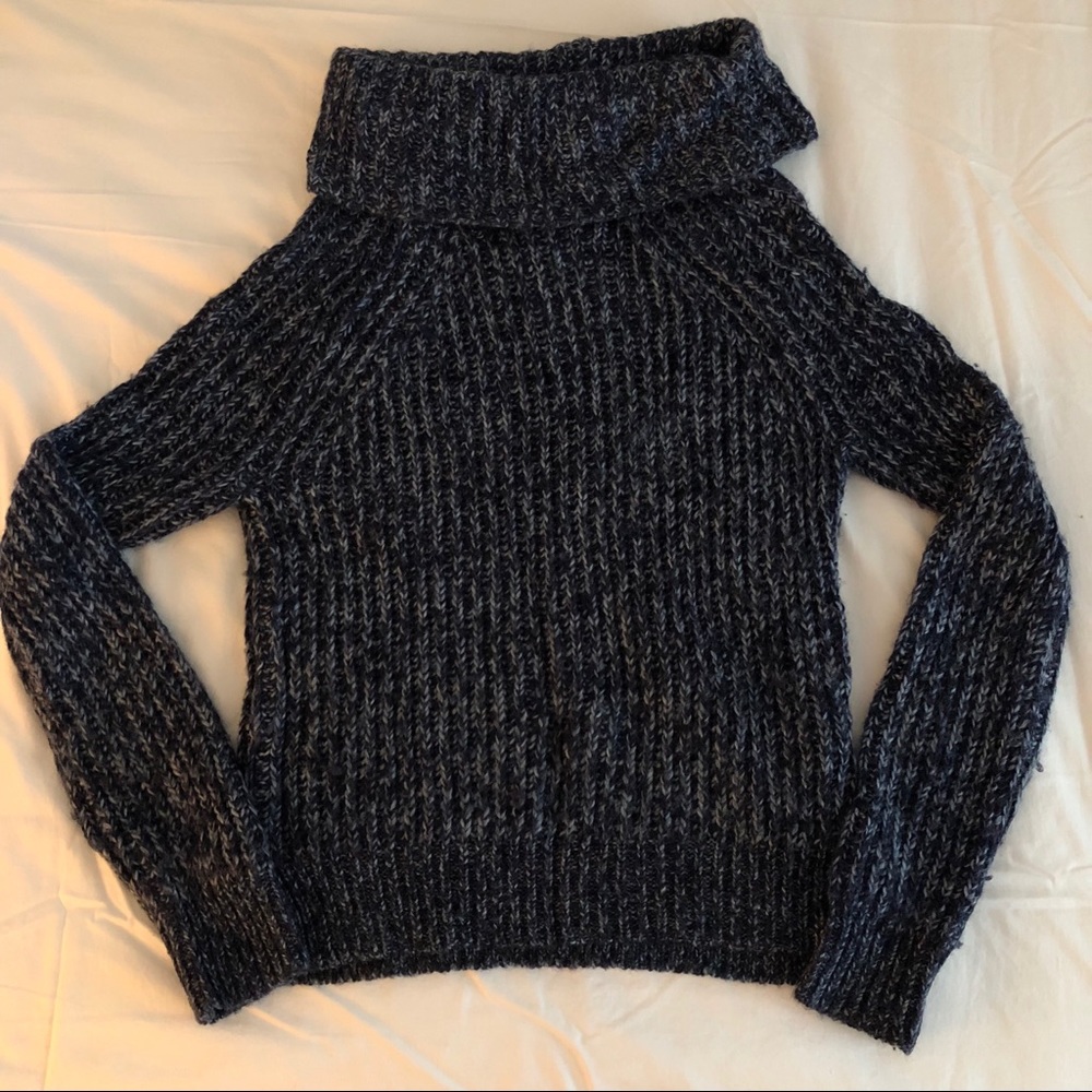 Small F21 Dark Knit Turtleneck Sweater